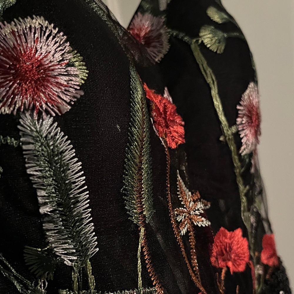 JJs House Black Floral Maxi Dress - NEW with tags! - Picture 2 of 6